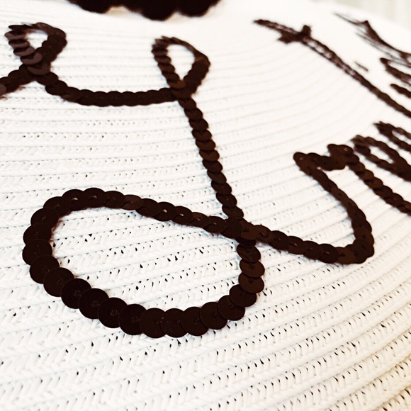 Handmade oversize hat. “Greetings from” NWT - Picture 2 of 5